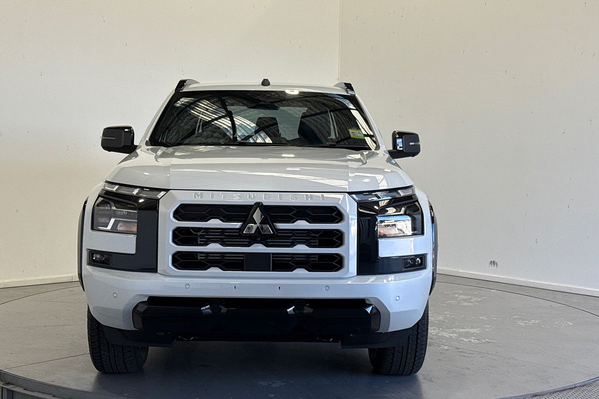 2026 Mitsubishi Triton GSR MV 4X4