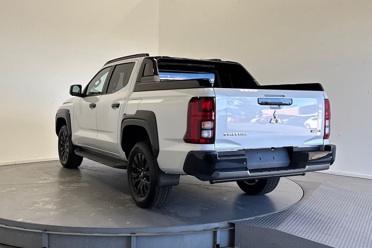 2026 Mitsubishi Triton GSR MV 4X4