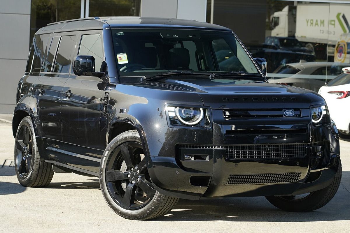 2026 Land Rover Defender 110 P425 X-Dynamic SE L663