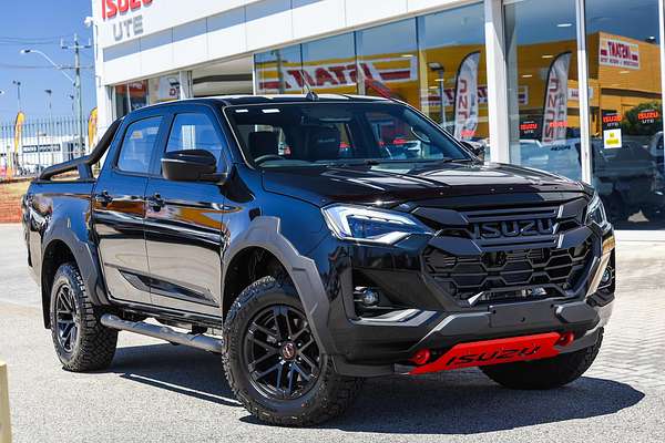 2026 Isuzu D-MAX BLADE 4X4