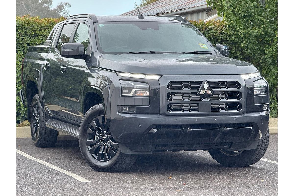 2026 Mitsubishi Triton GSR MV 4X4