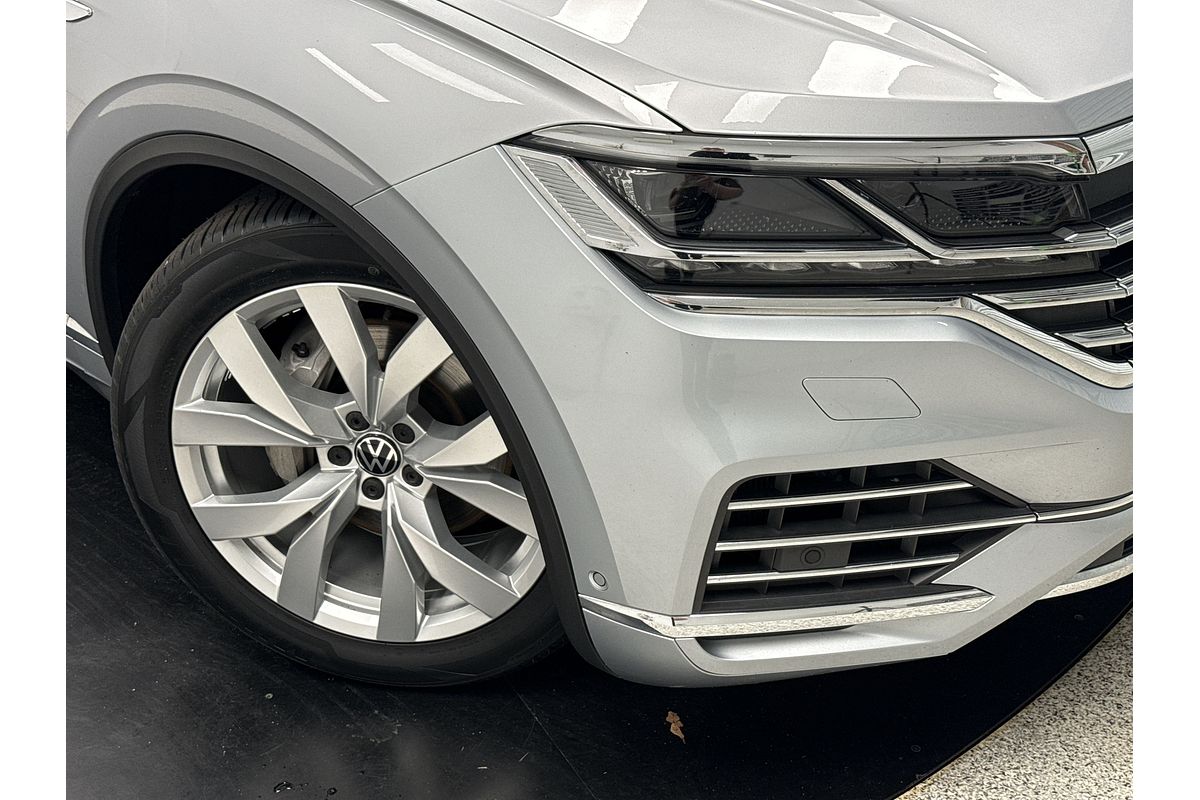 2022 Volkswagen Touareg 210TDI Elegance CR