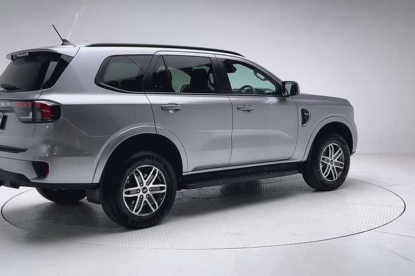 2022 Ford Everest Trend 2.0L thumb-7