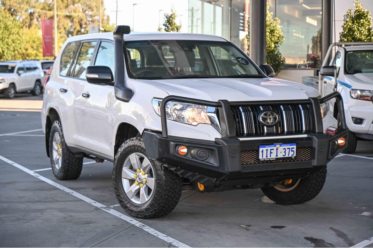 2023 Toyota Landcruiser Prado GX GDJ150R