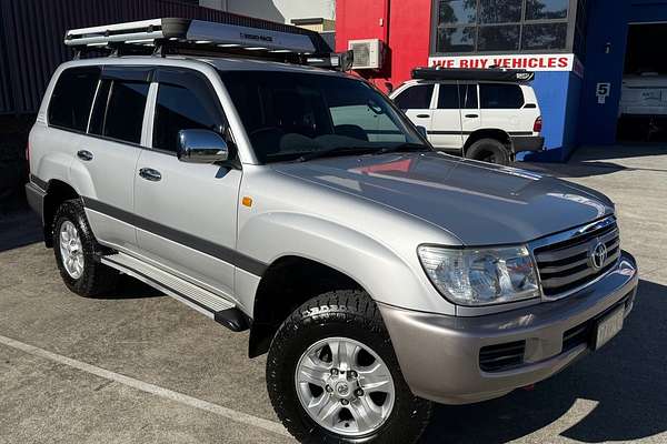 2006 Toyota Landcruiser GXL UZJ100R