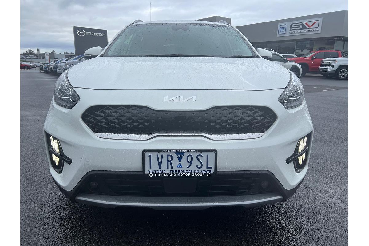 2022 Kia Niro Hybrid Sport DE