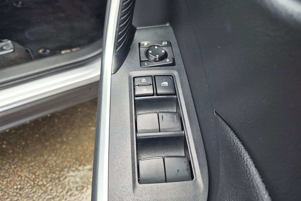 2022 Toyota RAV4 GX MXAA52R image 20