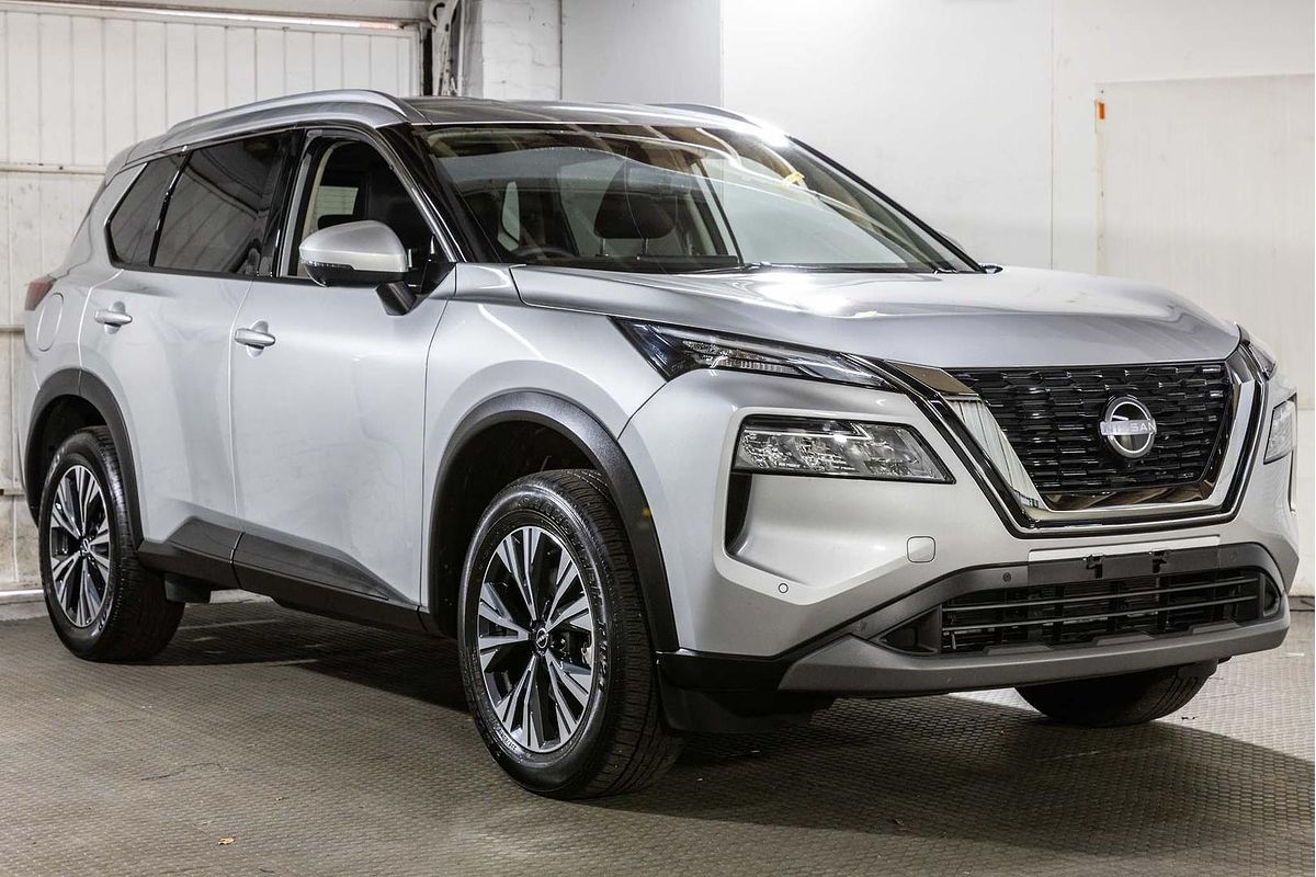 2025 Nissan X-TRAIL ST-L T33