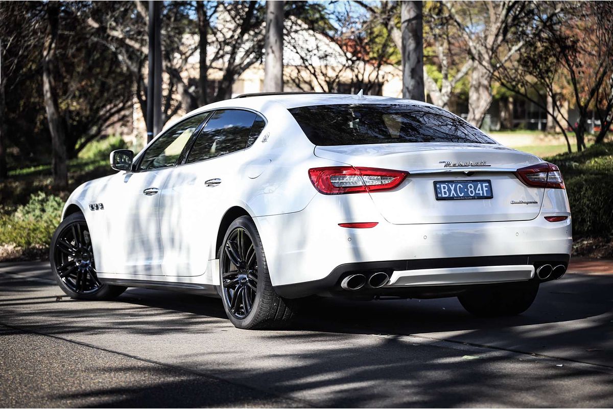 2015 Maserati Quattroporte M156