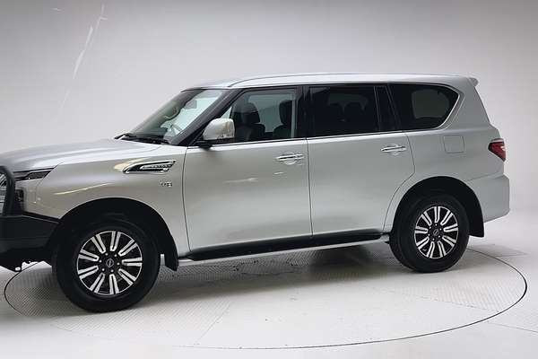 2024 Nissan Patrol Ti Y62 thumb-3