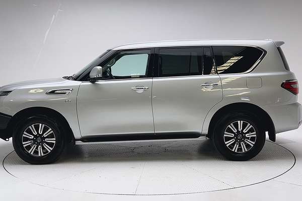 2024 Nissan Patrol Ti Y62 thumb-4