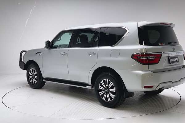 2024 Nissan Patrol Ti Y62 thumb-5