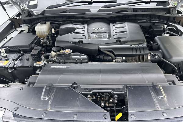 2024 Nissan Patrol Ti Y62 thumb-10