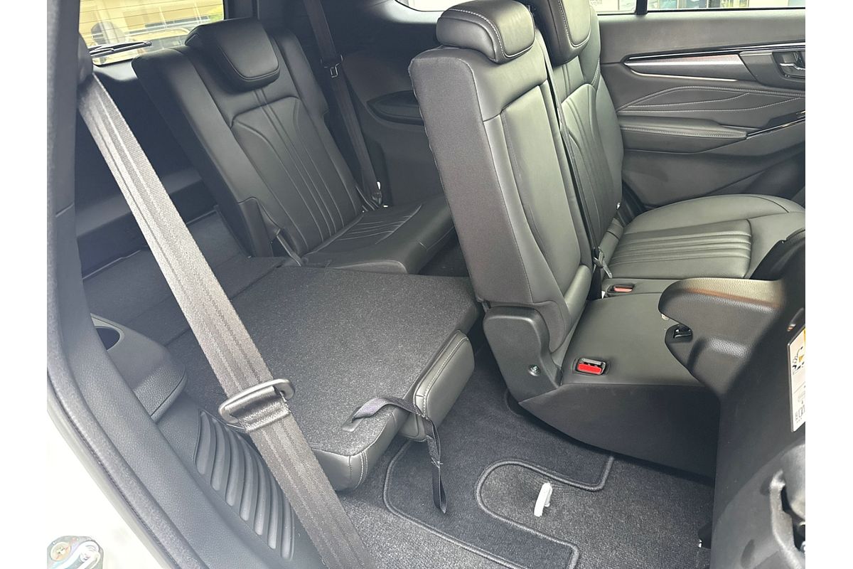 2025 Isuzu MU-X LS-T image 19