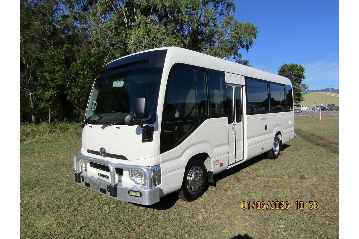 2021 Toyota Coaster GDB70R image 8