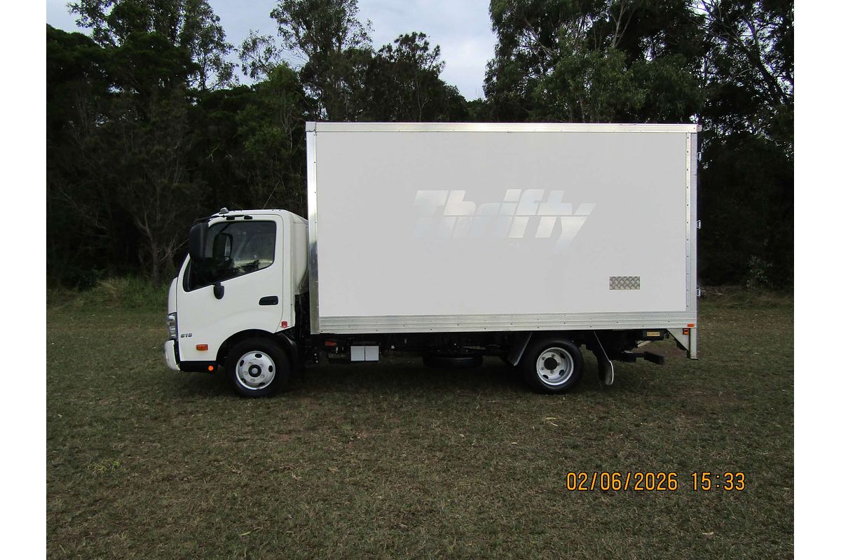 2023 Hino 300 Series 616 MWB image 11
