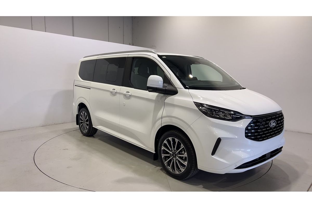 2025 Ford Tourneo Titanium X AV SWB