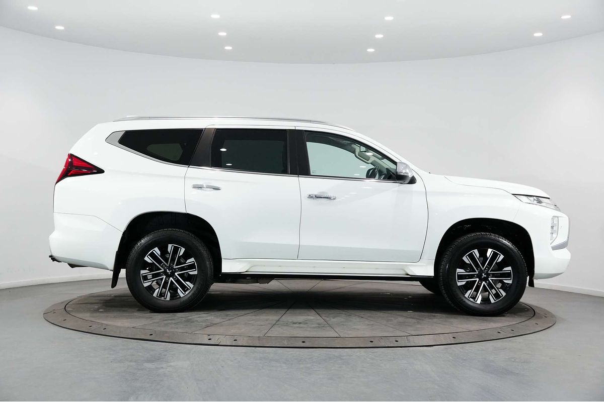 2020 Mitsubishi Pajero Sport Exceed QF