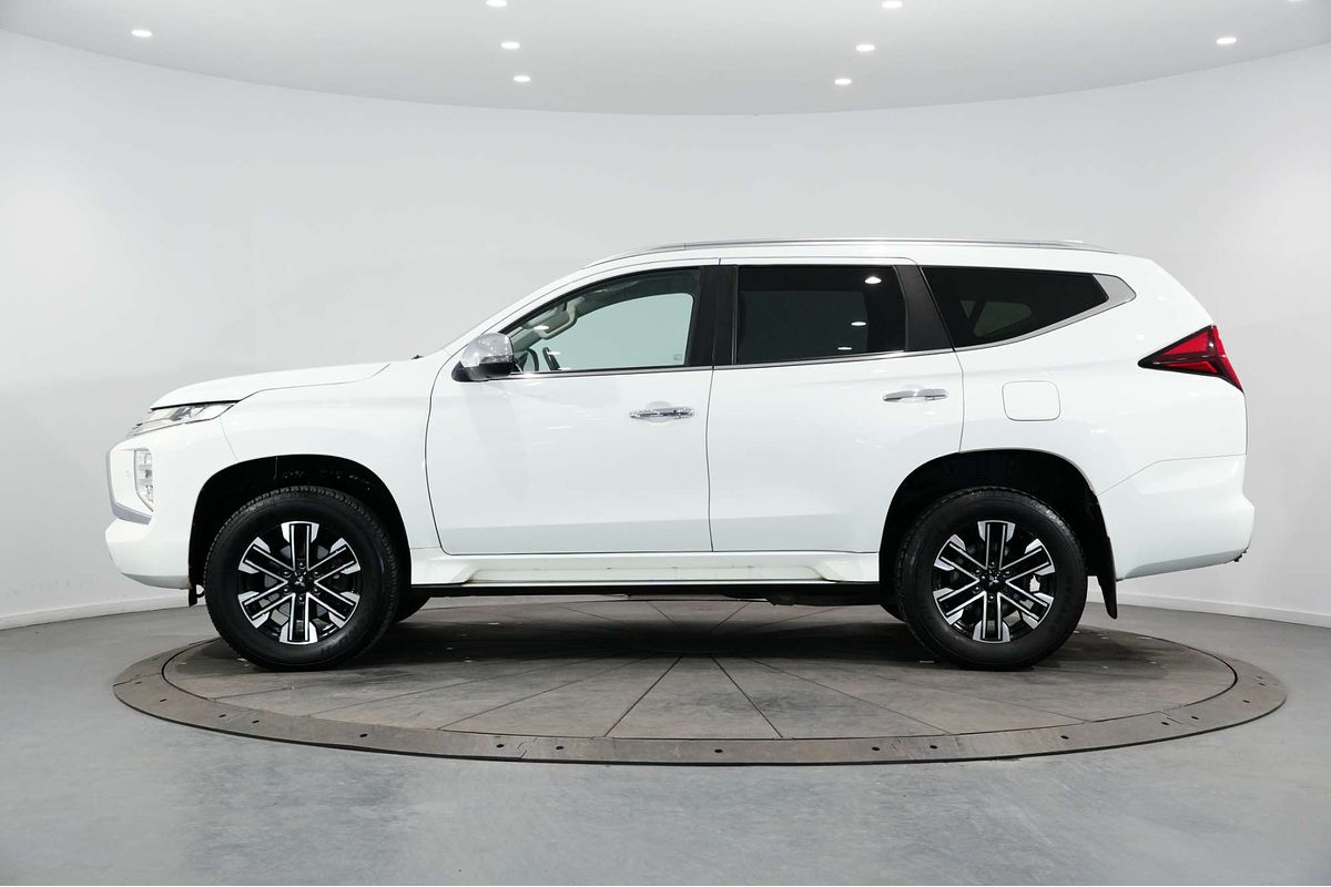 2020 Mitsubishi Pajero Sport Exceed QF