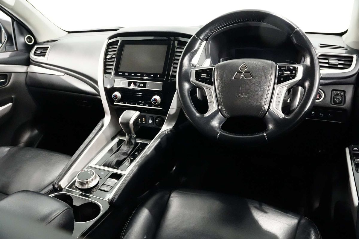 2020 Mitsubishi Pajero Sport Exceed QF