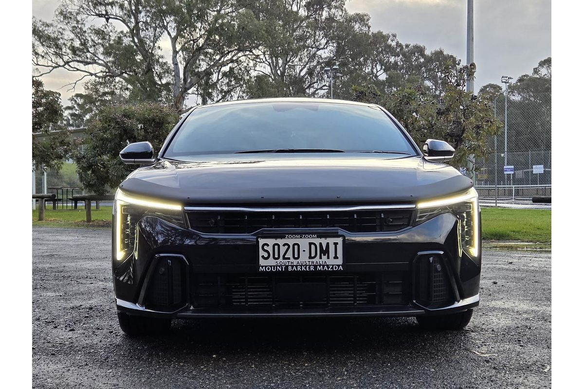 2024 Kia K4 GT-Line CL4m