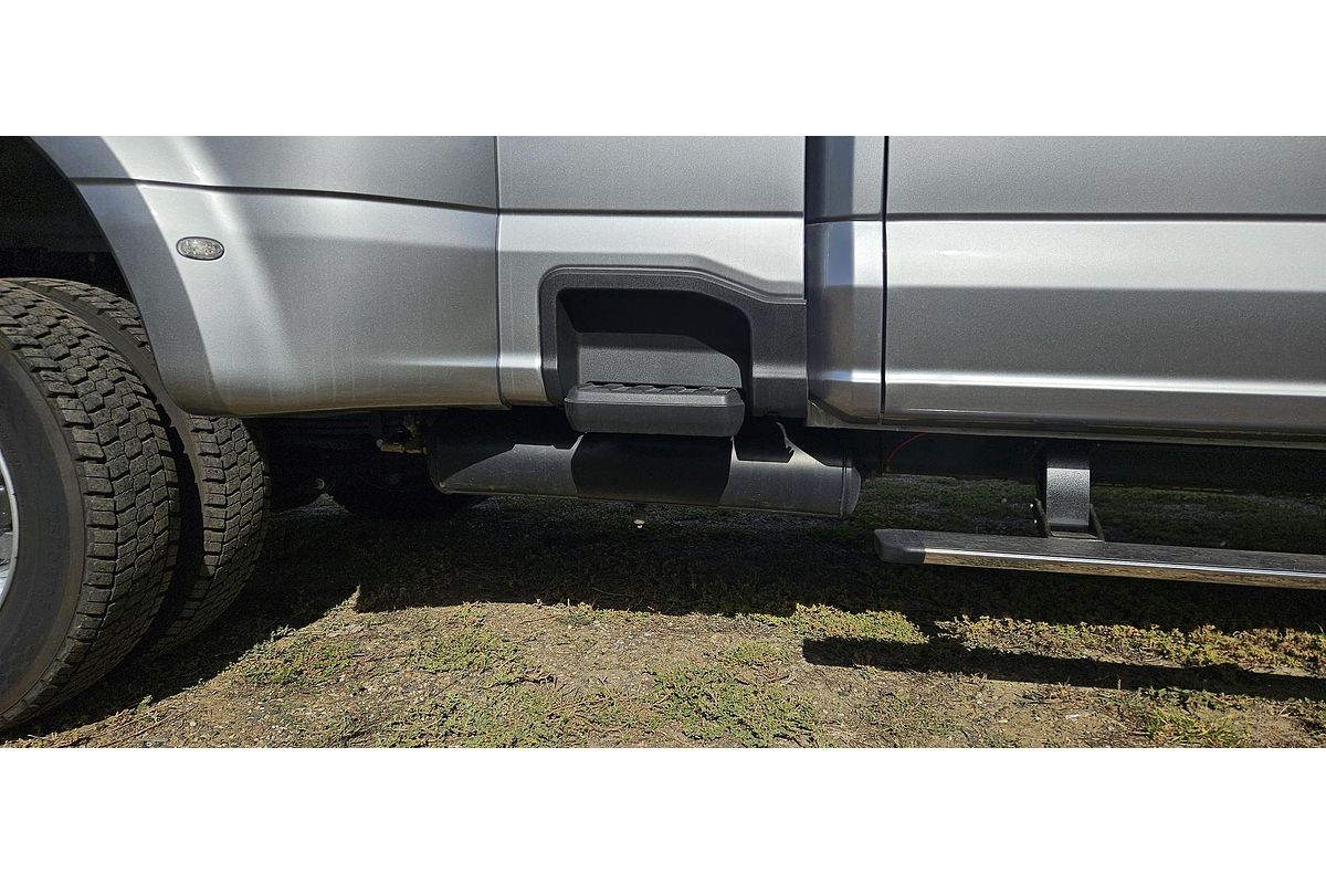 2024 Ford F450 Platinum 4X4 image 7