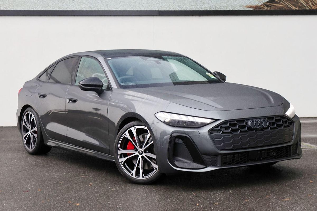 2025 Audi A5 e-hybrid S-Line B10