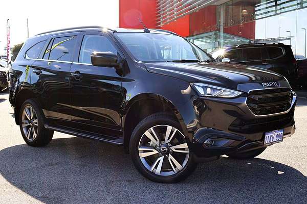 2024 Isuzu MU-X LS-T