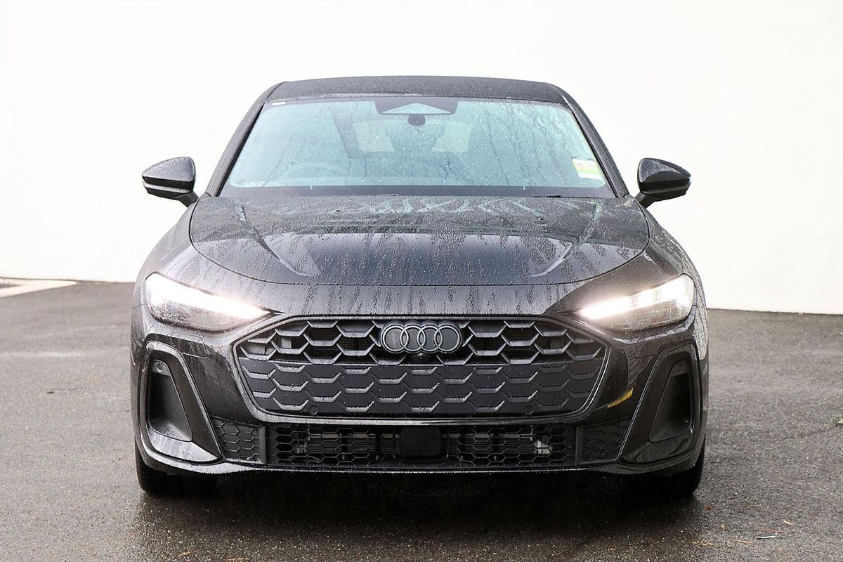 2025 Audi A5 e-hybrid S-Line B10