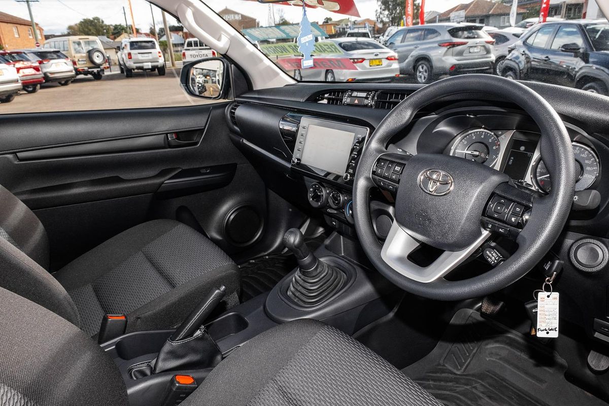 2025 Toyota Hilux Workmate TGN121R Rear Wheel Drive
