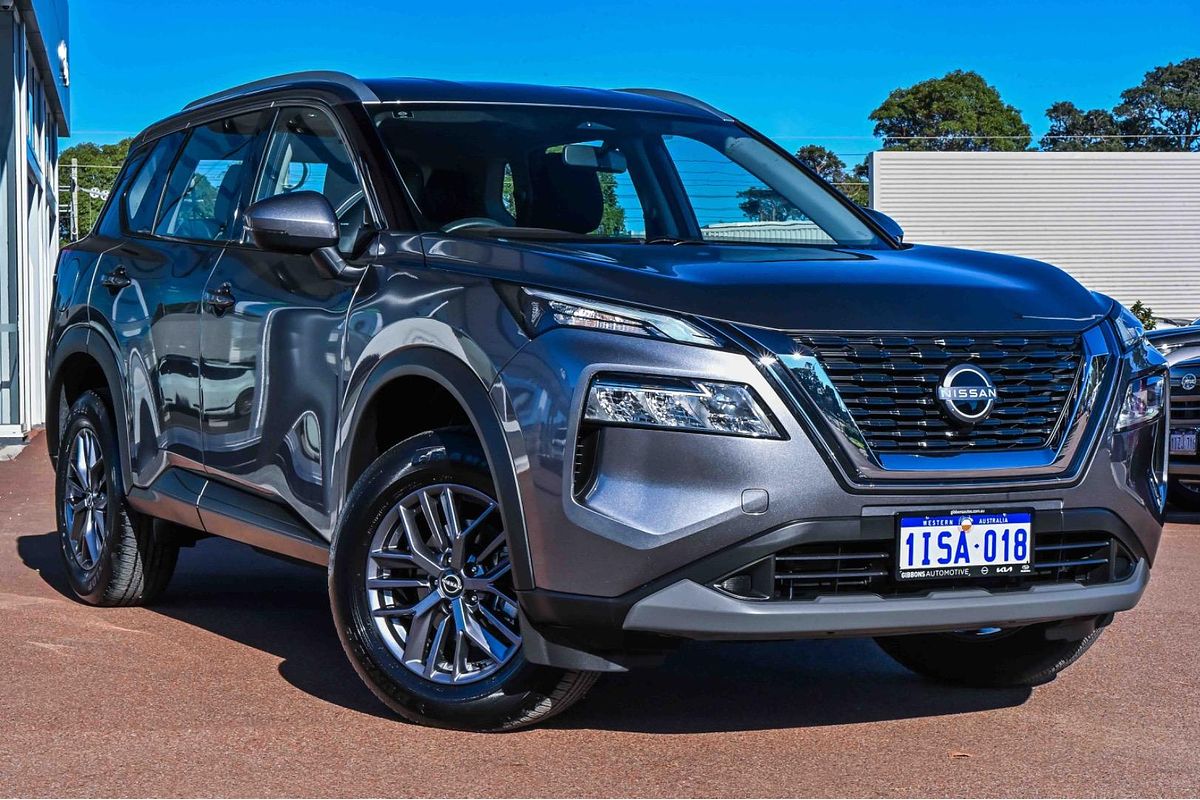 2025 Nissan X-TRAIL ST T33