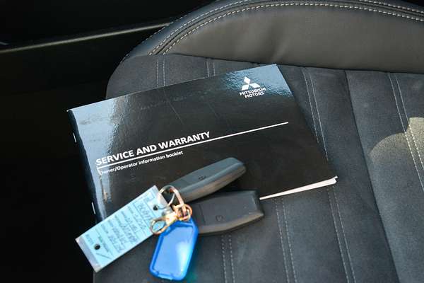 2022 Mitsubishi Outlander Aspire ZM thumb-22