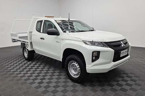 2019 Mitsubishi Triton GLX MR 4X4