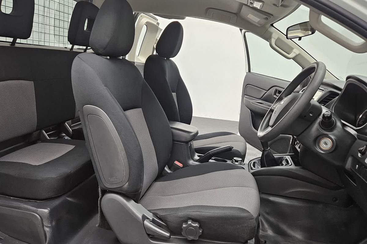 2019 Mitsubishi Triton GLX MR 4X4