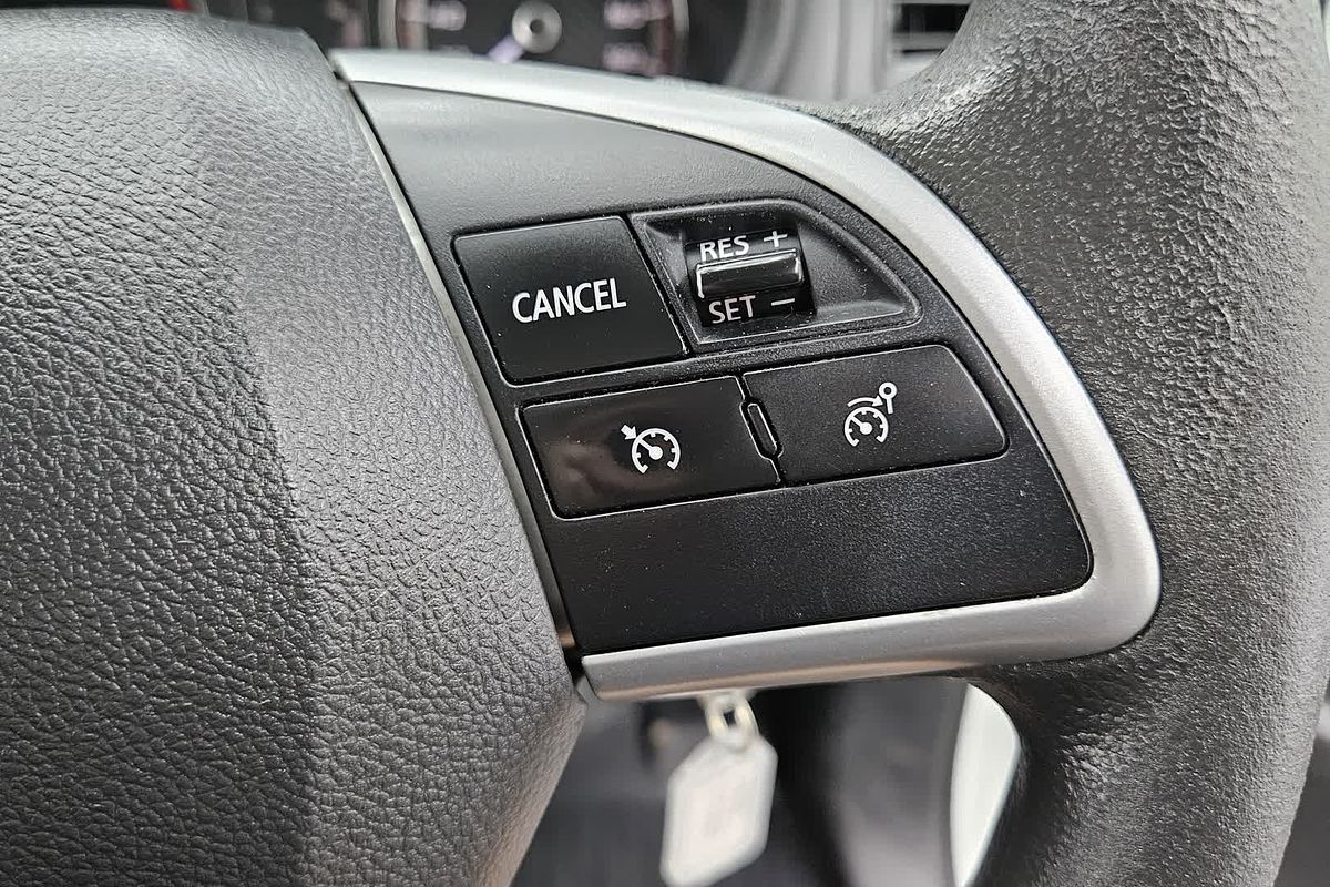 2019 Mitsubishi Triton GLX MR 4X4