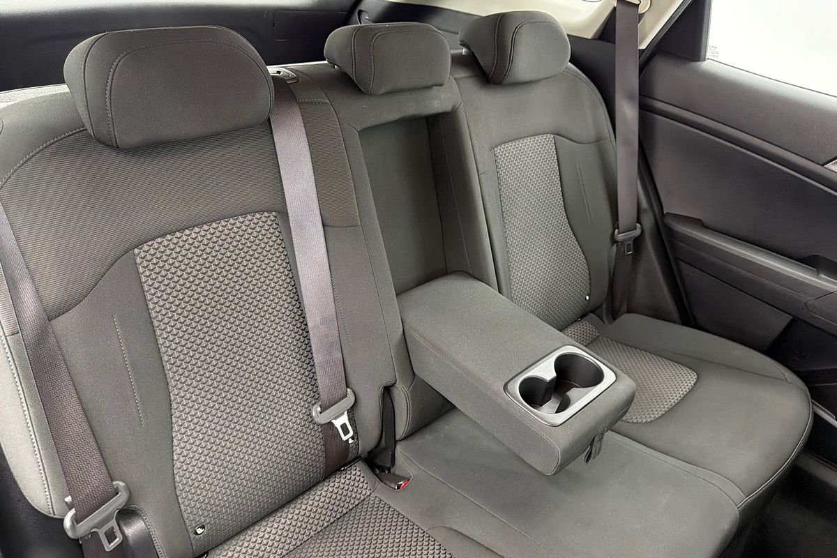 2024 Kia Sportage S NQ5