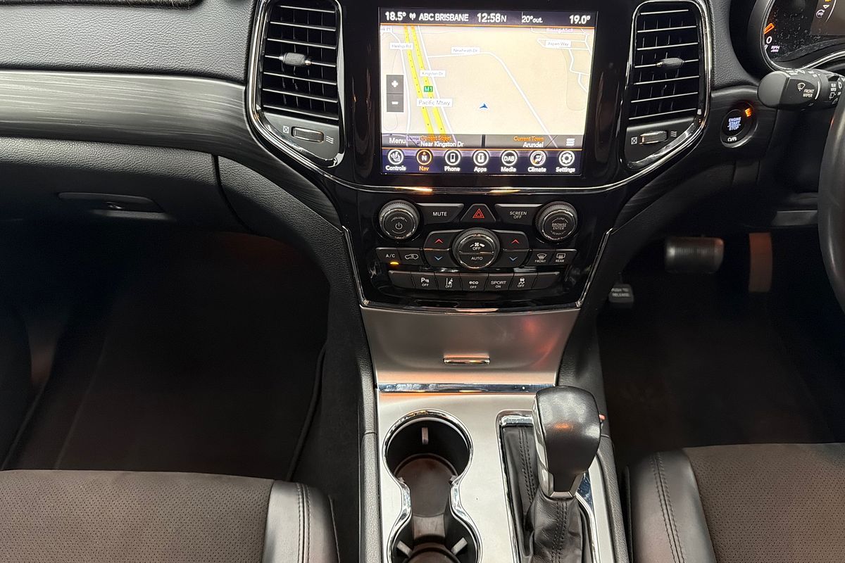 2021 Jeep Grand Cherokee Night Eagle WK