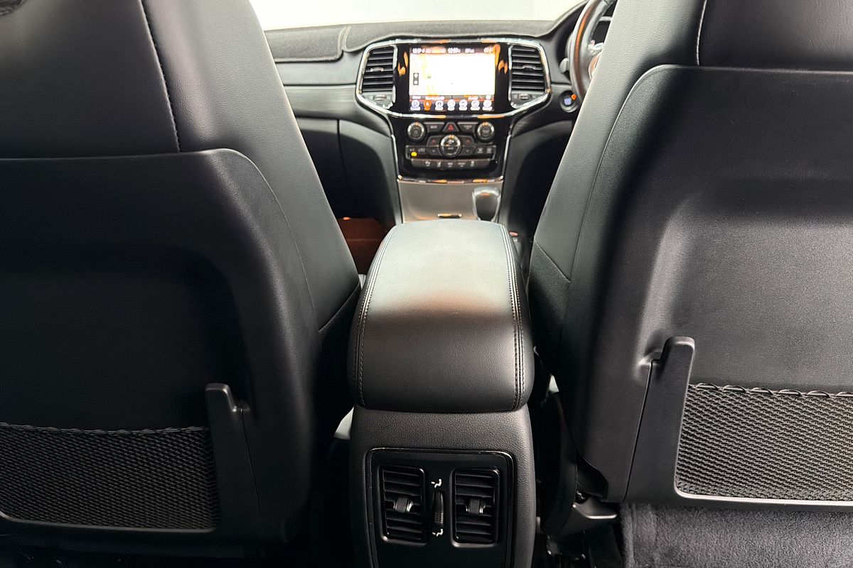 2021 Jeep Grand Cherokee Night Eagle WK