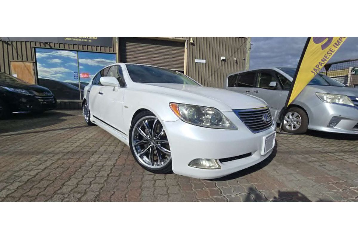 2007 Lexus LS 460