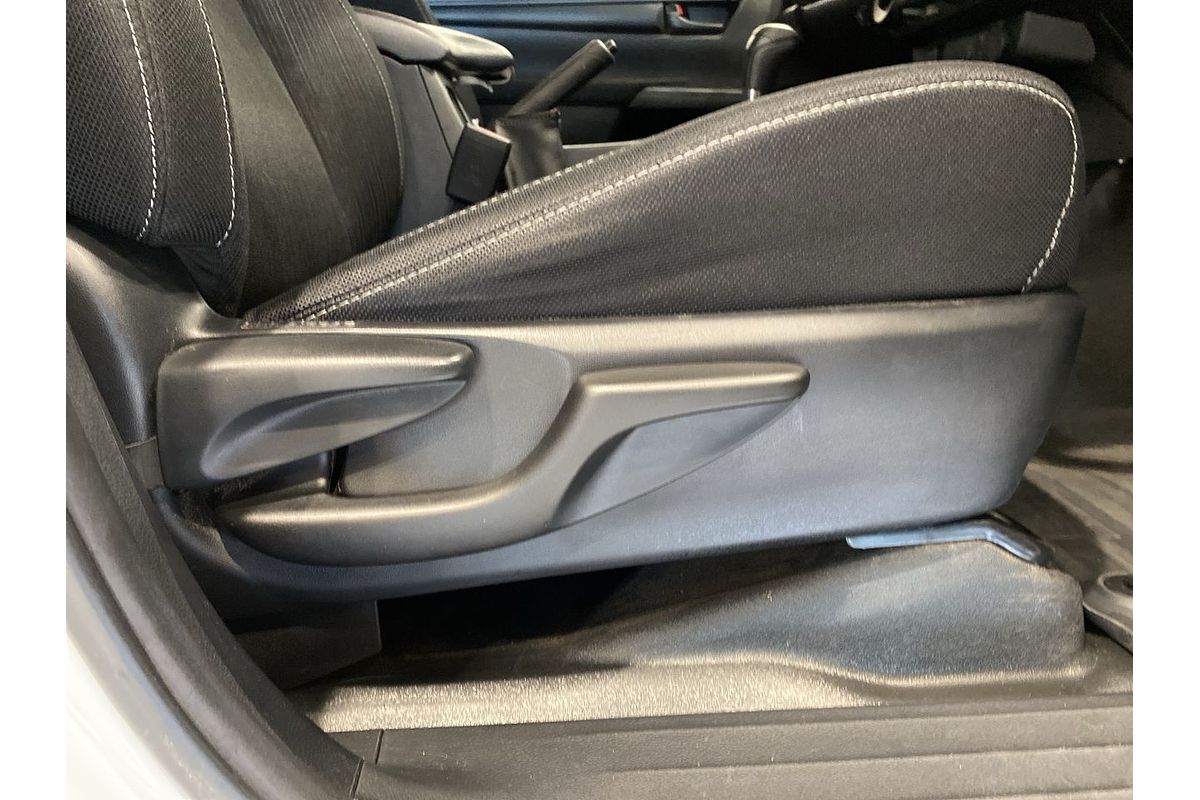 2021 Toyota Hilux SR GUN126R 4X4