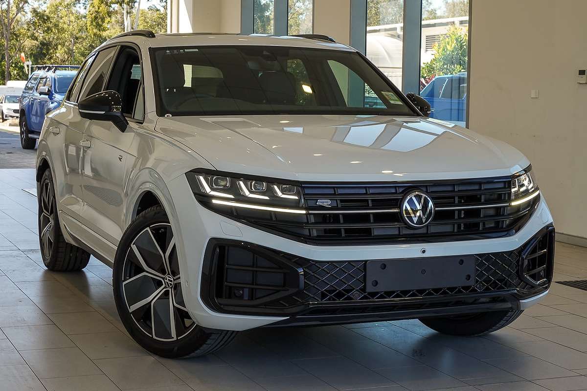 2025 Volkswagen Touareg 210TDI R-Line RC