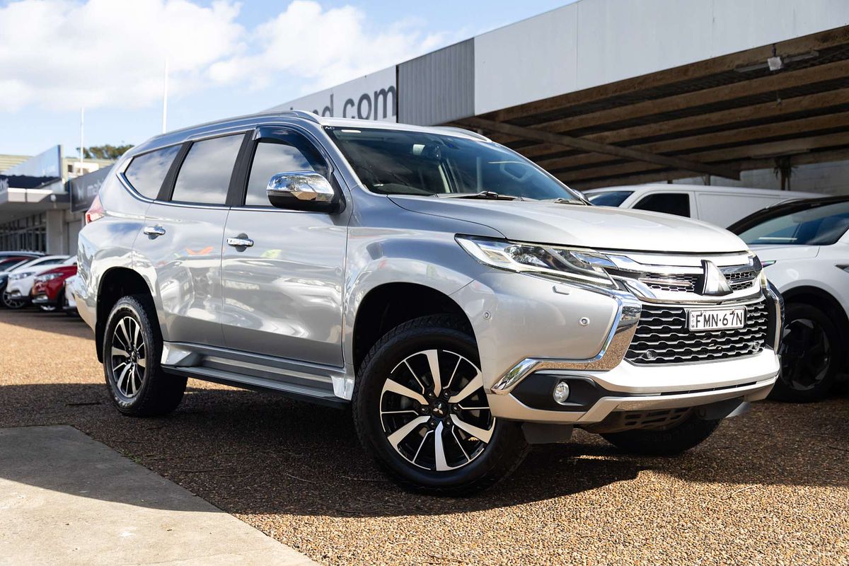 2017 Mitsubishi Pajero Sport Exceed QE