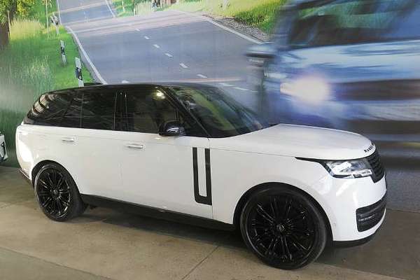 2024 Land Rover D350 HSE L460
