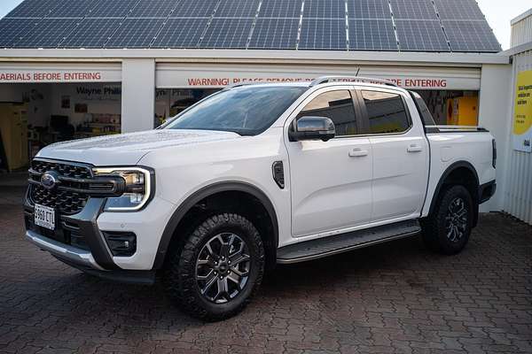 2022 Ford Ranger Wildtrak 4X4 3.0L thumb-15