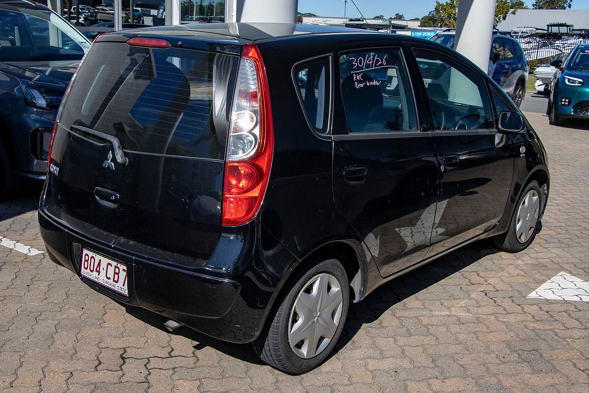 2006 Mitsubishi Colt LS RG