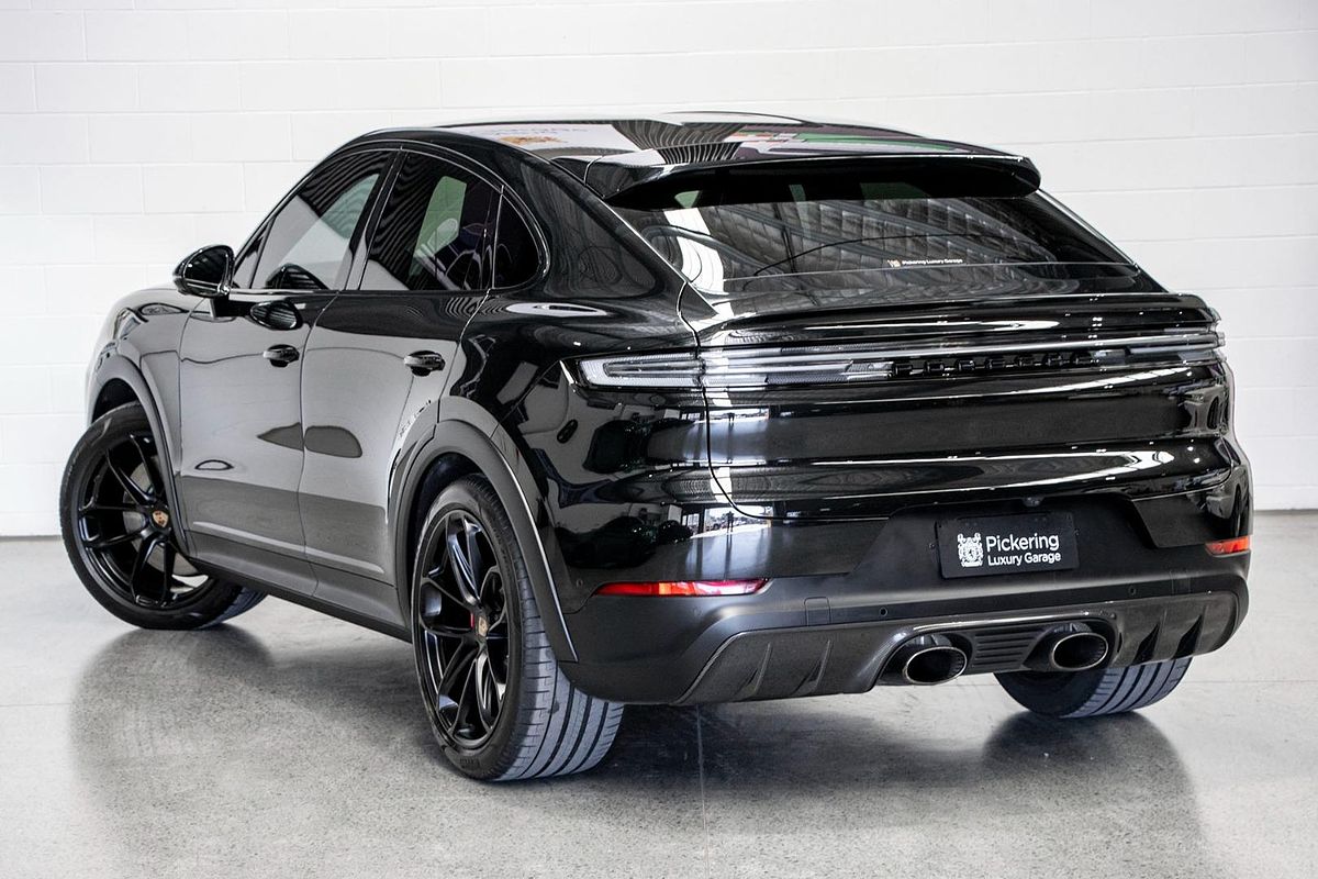 2025 Porsche Cayenne GTS 9YB II