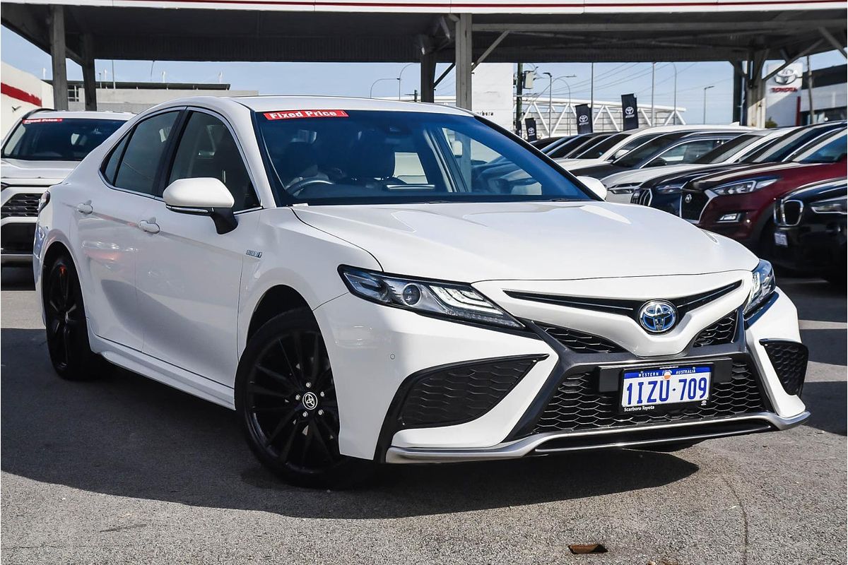 2024 Toyota Camry SX AXVH70R