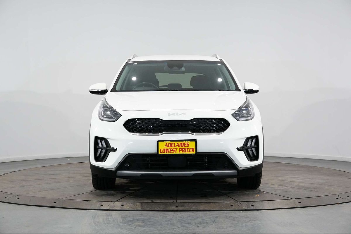 2022 Kia Niro Hybrid Sport DE