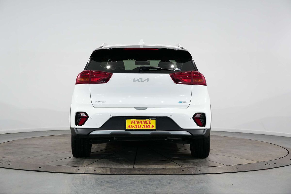 2022 Kia Niro Hybrid Sport DE