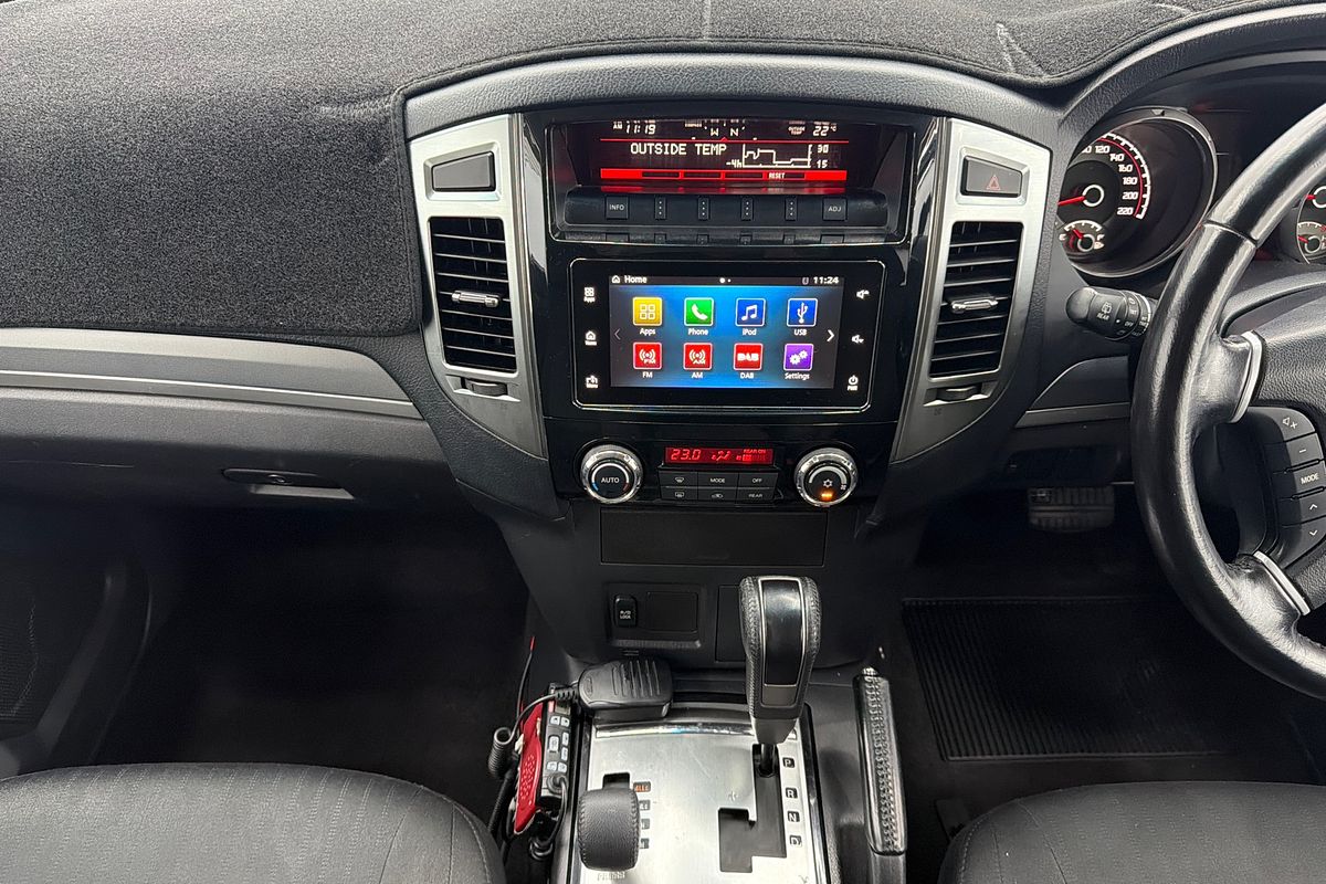 2018 Mitsubishi Pajero GLX NX